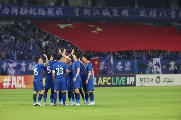 利雅得胜利锁定小组头名，提前一轮晋级亚冠16强亚冠E组第5轮，利雅得胜利0-0波斯波利斯，提前一轮晋级16强。