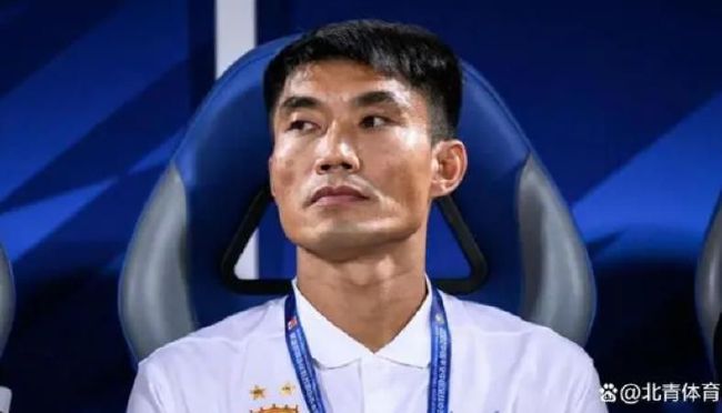 体育馆高h调教被狂c躁到高潮
