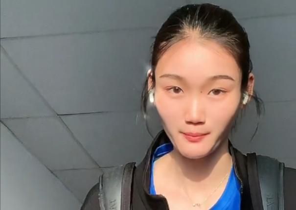 不知火舞和小男孩