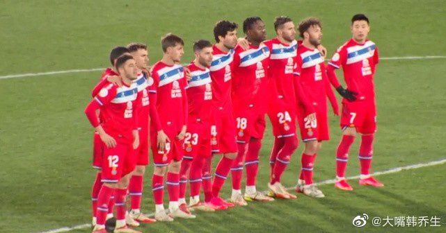 久久成人18