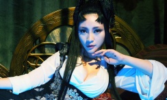 色呦呦18